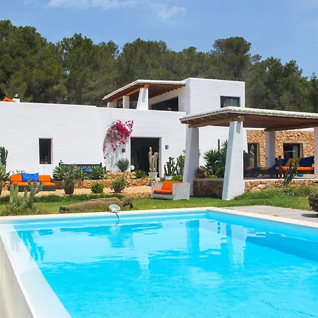 Weedy Villa